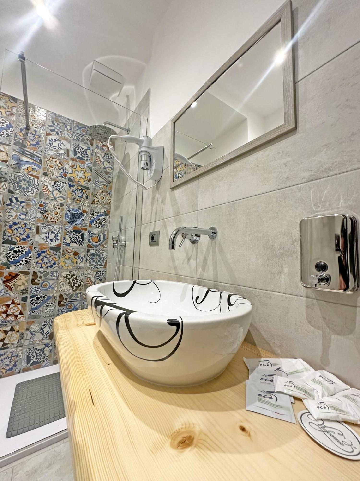 Red Rose Exclusive Rooms San Cesareo Exterior foto